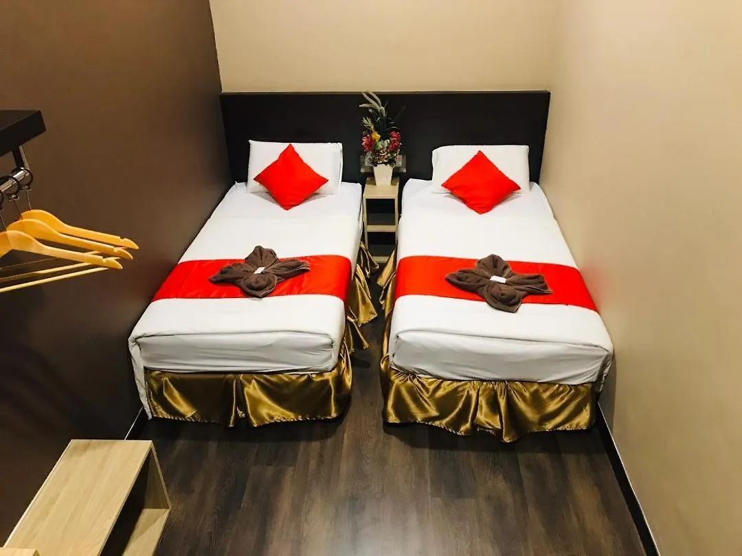 Highway Times Inn Hotel Ipoh 0*,  Malezja